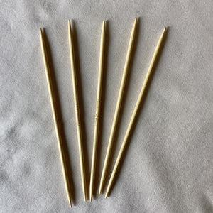 ChiaoGoo Premium Bamboo 6” Double Point Needles (Size 4)